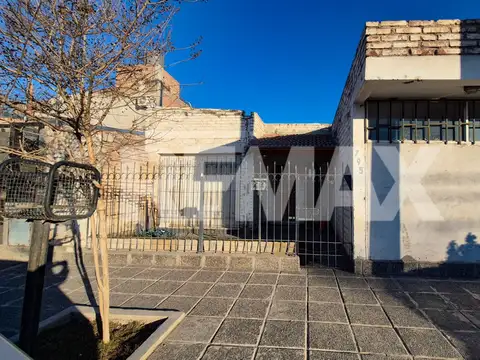 CASA 2 DORMITORIOS EN VENTA | CIPOLLETTI
