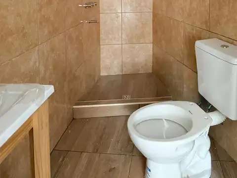 Local en Alquiler en Libertad, USD 2.500