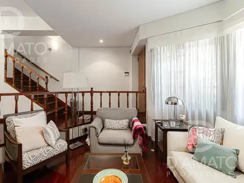Casa en Venta con 1 cochera