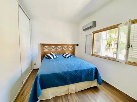 Impecable PH tipo casa a la venta en Olivos. No paga expensas!