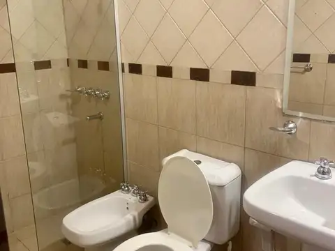 Departamento 3 ambientes con 1 baño