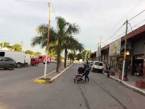 Local - Alquiler - Argentina, Pilar - SANTA ELENA 1100