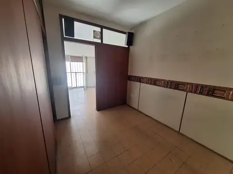 Oficina 2 ambientes con 1 baño