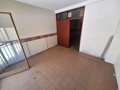 Oficina en Alquiler 25 años