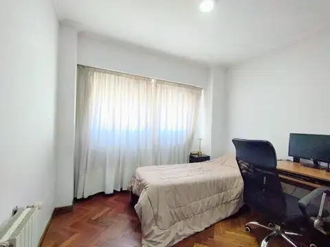 Departamento 5 ambientes con 2 baños