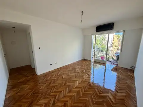 Caracas 4600