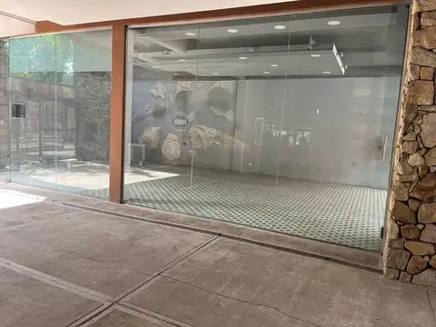 Local en Venta en Pilar, USD 180.000