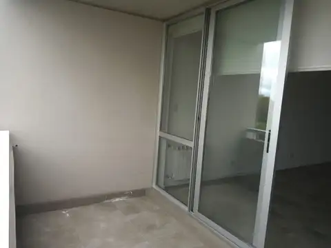 Departamento en Alquiler en Santos Lugares, $ 750.000
