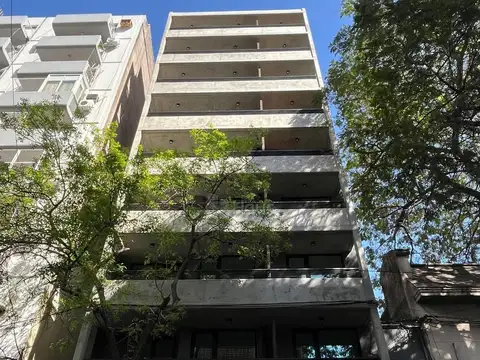 Venta duplex 1 dormitorio y patio - San Juan 1400