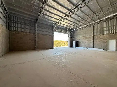 VENTA DE GALPON A ESTRENAR EN VILLA ALLENDE