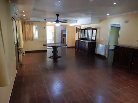 Casa en Alquiler 25 años