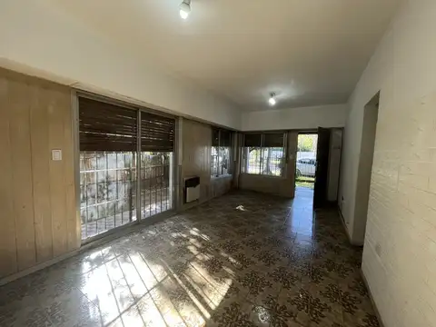 Diagonal Lisandro De La Torre 4300