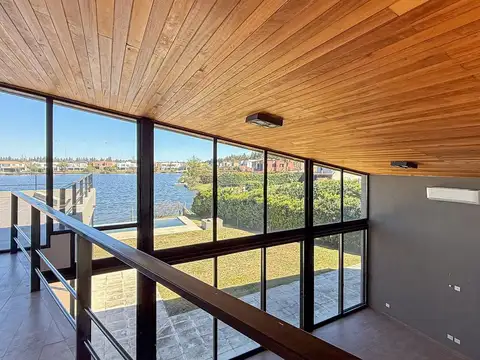 Casa en Venta al Oeste