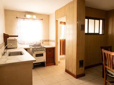 Departamento 4 ambientes con 2 baños