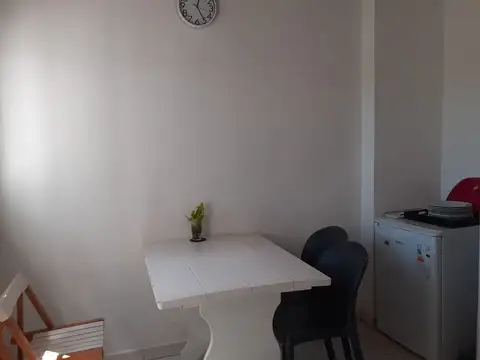 VENTA EN BLOCK DEPOSITO, VIVIENDA Y LOCAL CON VIVIENDA S/ SUCRE BECCAR