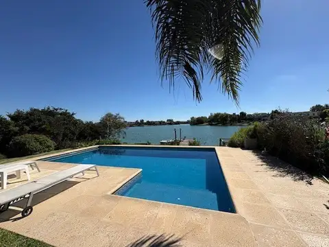 Casa en Venta en Santa Barbara, USD 1.720.000