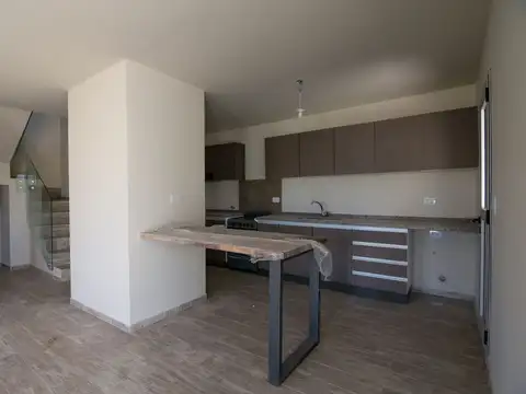 Casa en Venta en Countries y Barrios Cerrados en Córdoba Capital, USD 201.000