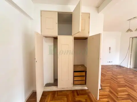 Departamento en Alquiler en Parque Centenario, $ 530.000