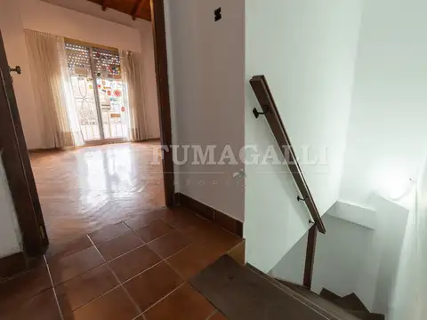 Depto Tipo Casa en Alquiler al Noroeste