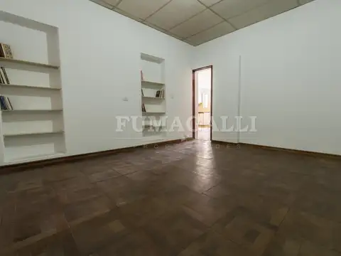 Depto Tipo Casa 4 ambientes con 2 baños