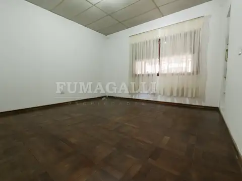 Depto Tipo Casa en Alquiler en Villa Adelina, $ 1.300.000
