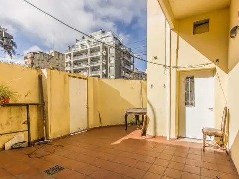 PH 3 AMBIENTES CON PATIO SIN EXPENSAS COGHLAN