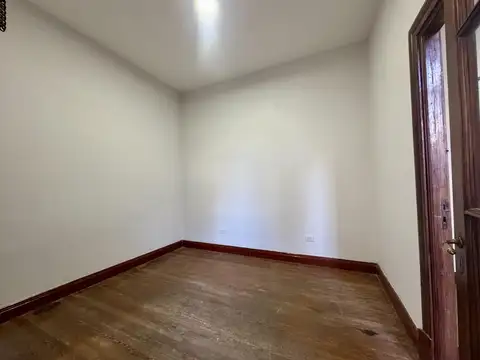 Oficina en Venta 50 años