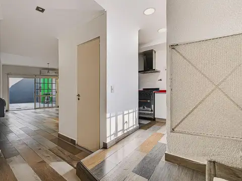 Depto Tipo Casa en Venta en Villa Real, USD 173.000