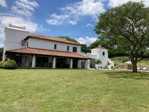 Casa en Venta en Villa San Lorenzo, USD 620.000