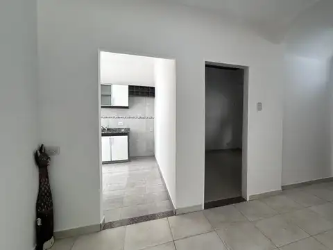Depto Tipo Casa en Venta en Mataderos, USD 139.900