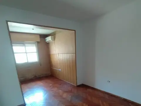 Hermosa casa en venta dos dormitorios - Esmeralda 2700