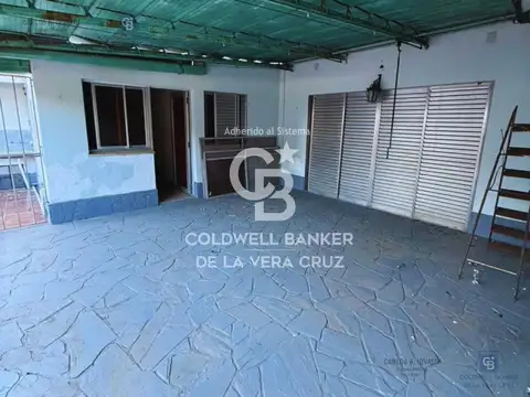 Casa amplia de 3 dormitorios con galería y asador