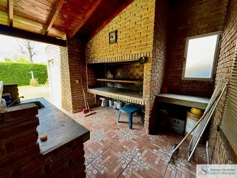 Casa en venta c/ cochera en Mapuche