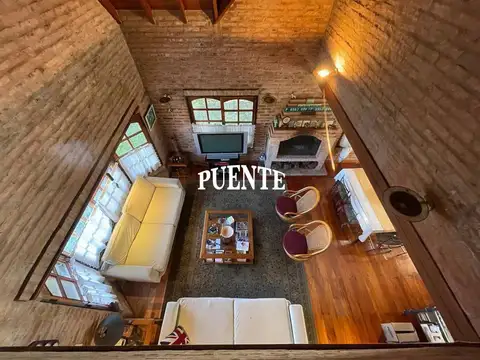 Casa 5 ambientes con 3 baños