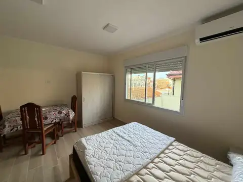 Depto Tipo Casa en Alquiler en Puerto, $ 500.000