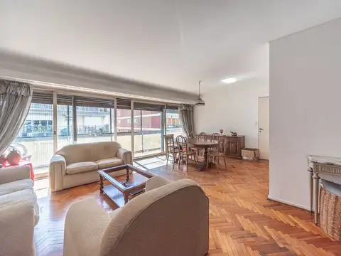 VENTA DEPARTAMENTO PISO ALTO 4 AMBIENTES PALERMO