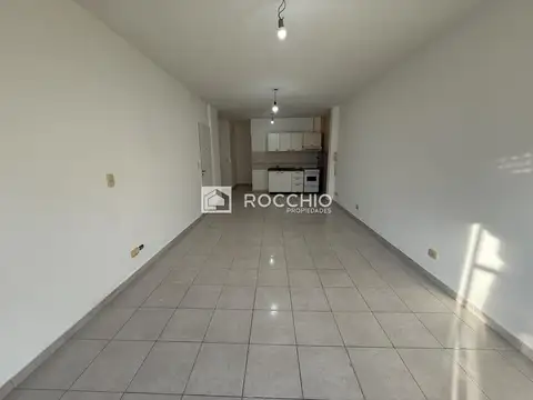 Departamento en Alquiler en José León Suárez, $ 450.000