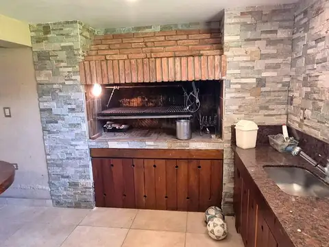 Casa en Alquiler de 3 dormitorios