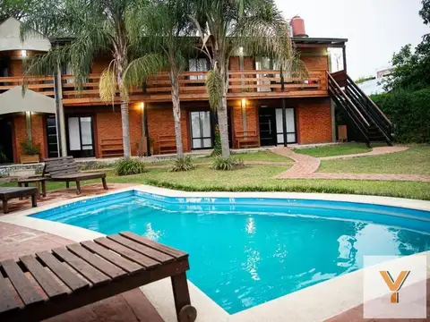 Hotel en venta - 10 Habitaciones 2 Salones - 1.310Mts2 - San Fernando, Corrientes