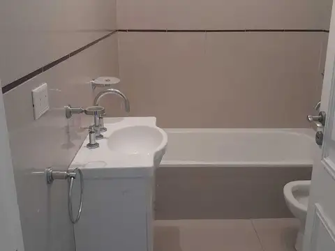 Departamento 3 ambientes con 1 baño