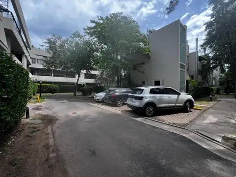 Cochera en Alquiler Descubierta