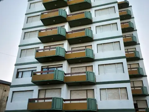 Avenida 1 1900