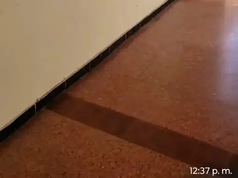 Departamento tipo casa en alquiler en Moron