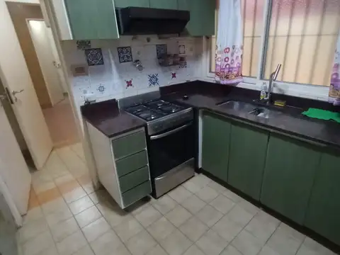 Departamento 5 ambientes con 3 baños