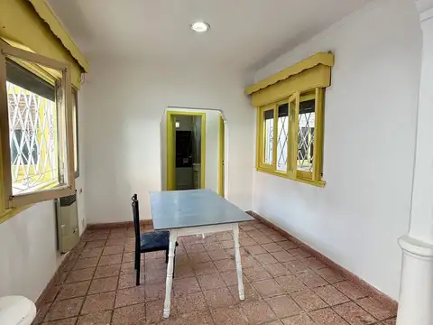 General Juan Esteban Pedernera 400