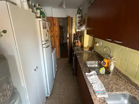 Departamento 5 ambientes con 2 baños