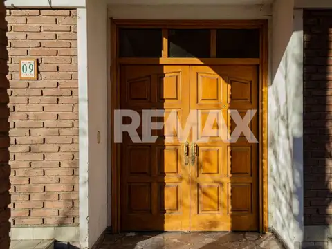 Casa 7 ambientes con 3 baños