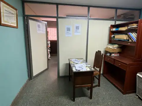 Venta de oficina frente al Palacio de Tribunales
