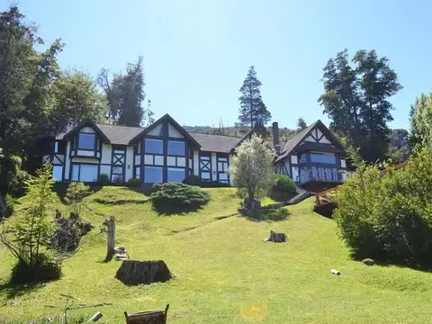Casa en Venta en Faldeo Manzano, USD 1.500.000