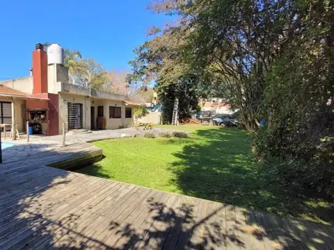 HERMOSA CASA CON PISCINA EN RANELAGH